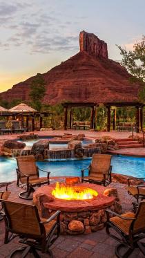 Outdoor fire pit provides warmth year-round